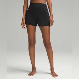 Lululemon Align Classic-Fit HR Short 3" in Black